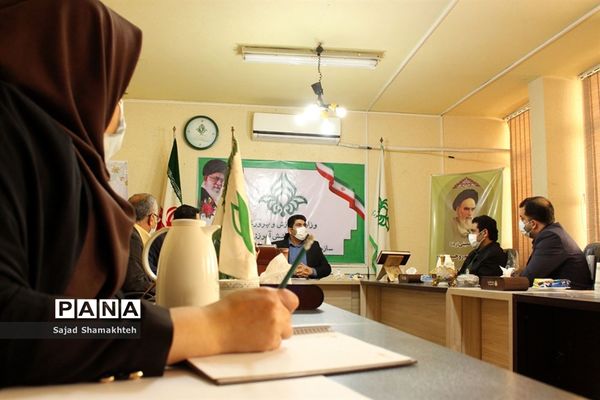 نشست هماهنگی اجرای برنامه‌های سازمان دانش‌آموزای استان خوزستان