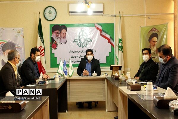نشست هماهنگی اجرای برنامه‌های سازمان دانش‌آموزای استان خوزستان
