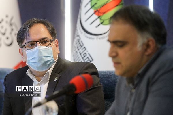 نشست خبری هفدهمین جشنواره تئاتر مقاومت