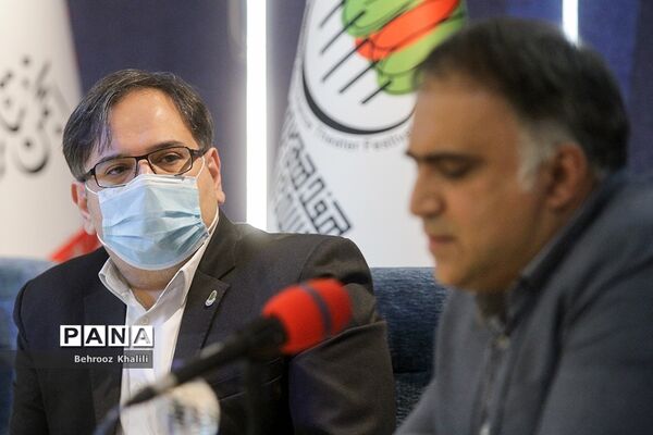 نشست خبری هفدهمین جشنواره تئاتر مقاومت