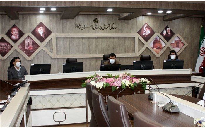 طرح های آموزش و پرورش بدون همراهی نخبگان، نهادها و سایر ارگان‌ها قابل اجرا نیستند