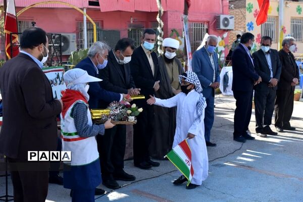 تدریس عملی  نشانه (ای) فارسی پایه اول در آبادان