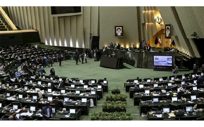 افزایش تولید و خروج‌ از رکود در بودجه ۱۴۰۰ با واگذاری دارایی‌های مالی
