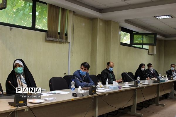 جلسه مشترک شورای آموزش و پرورش شهرستان‌های استان تهران و اسلامشهر