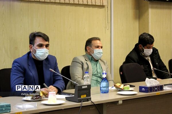 جلسه مشترک شورای آموزش و پرورش شهرستان‌های استان تهران و اسلامشهر