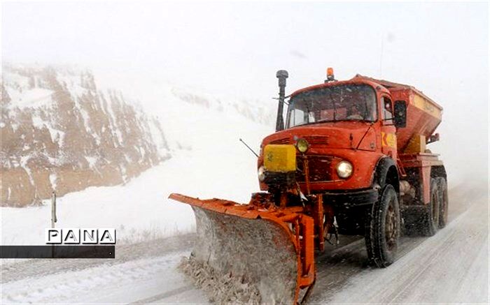 برف ‌روبی بیش از ۲ هزار کیلومتر جاده‌های خراسان شمالی