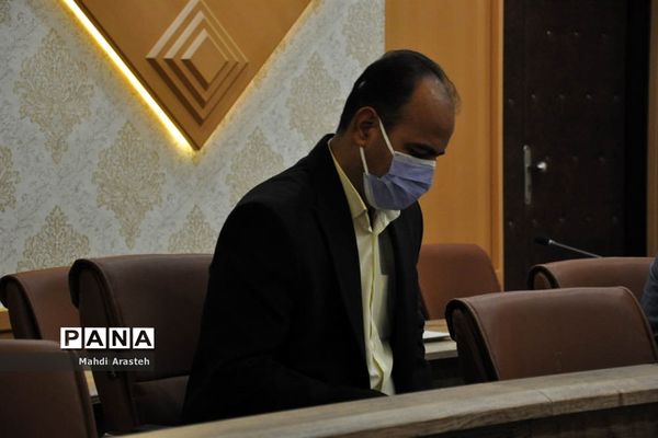 جلسه برنامه‌ریزی کمیته تبلیغات و اطلاع‌رسانی مقابله با ویروس کرونا درشهرستان خوسف