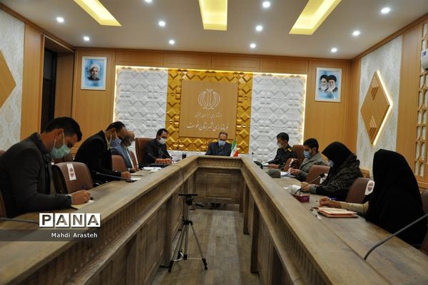 جلسه برنامه‌ریزی کمیته تبلیغات و اطلاع‌رسانی مقابله با ویروس کرونا درشهرستان خوسف
