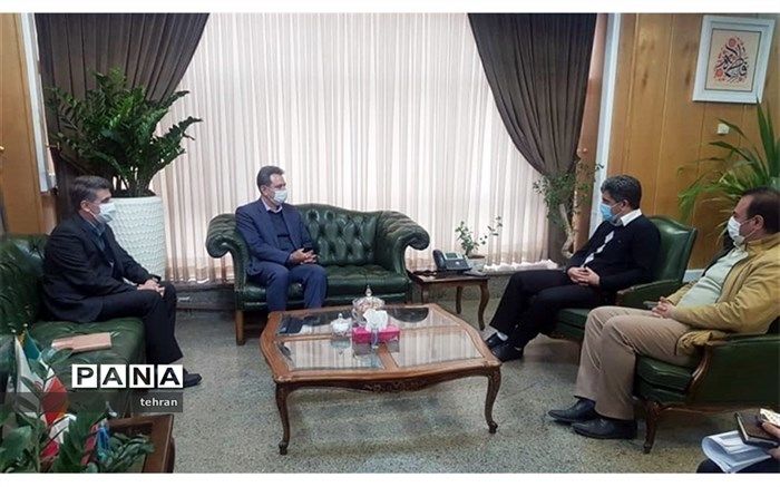 دیدار مدیرآموزش و پرورش منطقه2 با شهردار منطقه