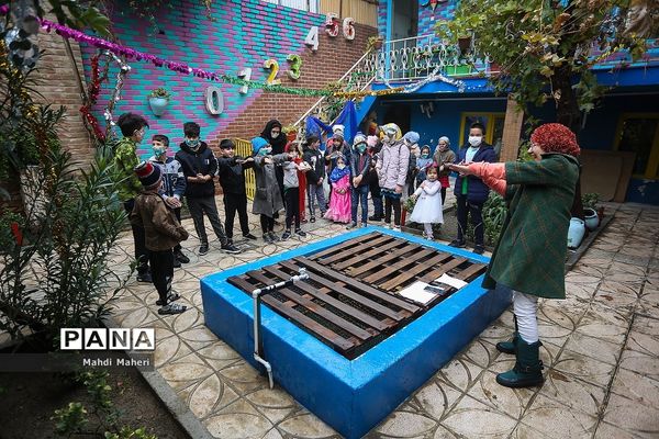 جشن یلدایی برای بچه های محله دروازه غار