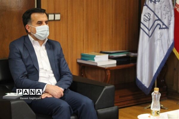 افتتاحیه دهمین دوره مجلس دانش‌آموزی استان اصفهان