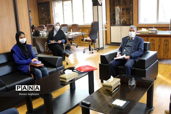 افتتاحیه دهمین دوره مجلس دانش‌آموزی استان اصفهان