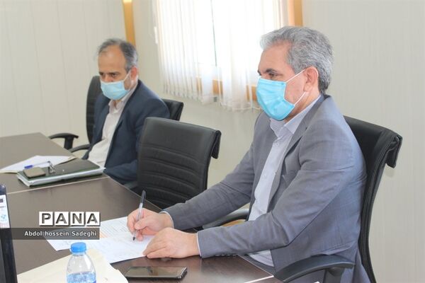 جلسه شاخص‌های کیفی پیشنهادی انتخاب معلمان نمونه آموزش و پرورش استان بوشهر