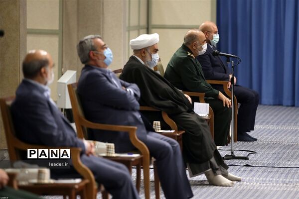 دیدار دست‌اندرکاران مراسم سالگرد شهید سلیمانی با رهبر معظم انقلاب
