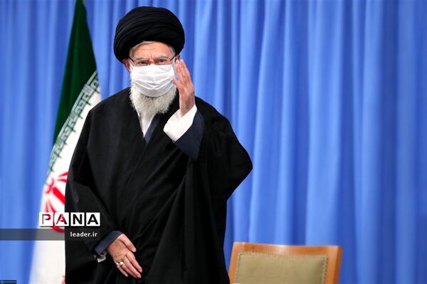 دیدار دست‌اندرکاران مراسم سالگرد شهید سلیمانی با رهبر معظم انقلاب