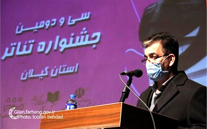 تئاتر، انفجار خلاقیت و نبوغ در لحظه است