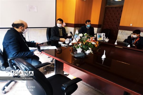 برگزاری جلسه تقدیر از اعضای فعال کانون لقمان کاشمر