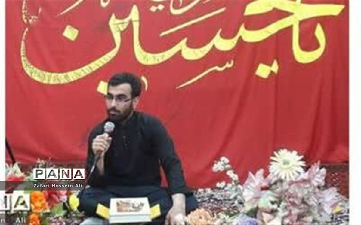 زندگی با وجود عطر و بوی قرآن کریم و عترت لذت بخش خواهد شد