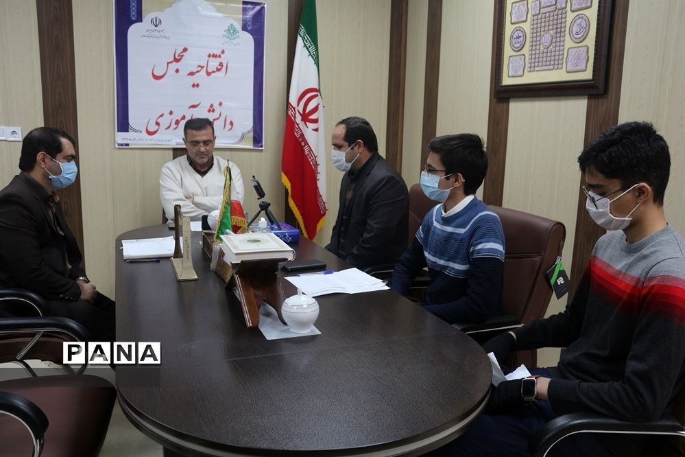 افتتاحیه مجالس دانش‌آموزی نواحی یک و دو آموزش و پرورش شهر همدان