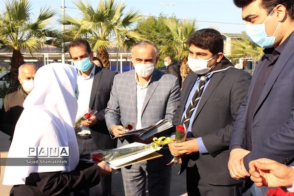 تقدیرمربیان و مدرسان پیشتاز از پرستاران بیمارستان گلستان اهواز