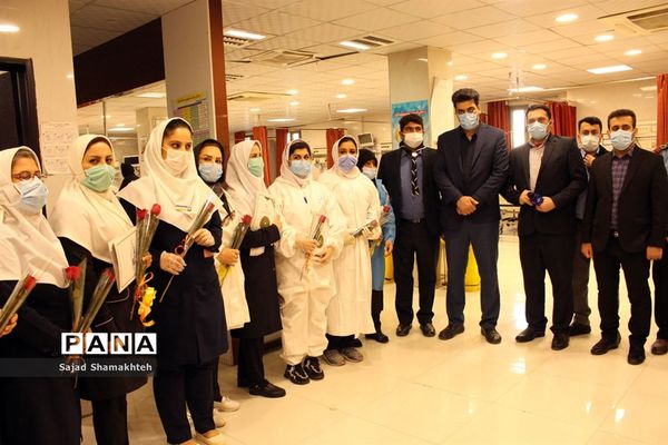 تقدیرمربیان و مدرسان پیشتاز از پرستاران بیمارستان گلستان اهواز