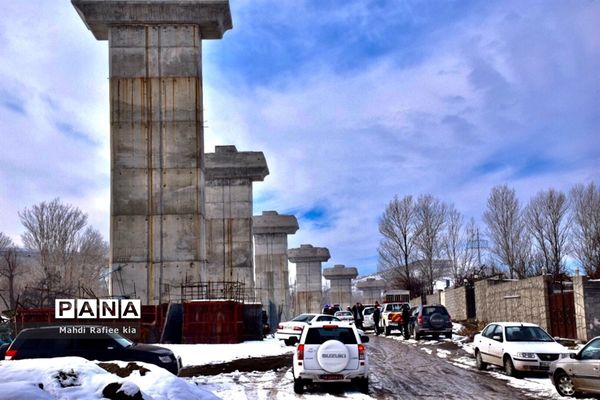 افتتاح مدرسه  و بازدید وزیر راه و شهرسازى از ایستگاه قطار