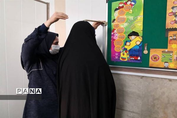 اجرای طرح ملی  «کوچ»  میان کارمندان اداری آموزش و پرورش ناحیه یک شهرری