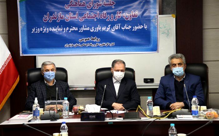 حل مشکلات بنگاه‌های اقتصادی در گام نخست به عهده کارفرمایان و سهامداران است