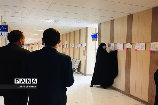 نمایشگاه پیامی به فرشتگان خط مقدم