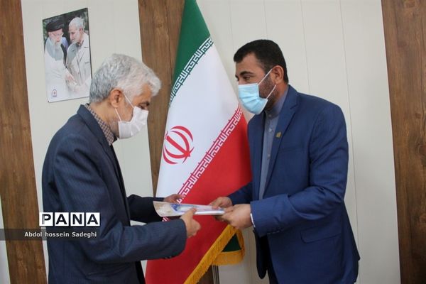 تجلیل از داوران مسابقات قرآن، عترت و نماز اداره‌کل آموزش و پرورش استان بوشهر