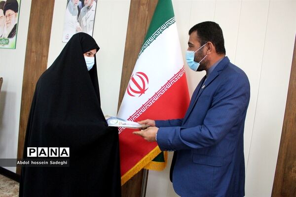 تجلیل از داوران مسابقات قرآن، عترت و نماز اداره‌کل آموزش و پرورش استان بوشهر