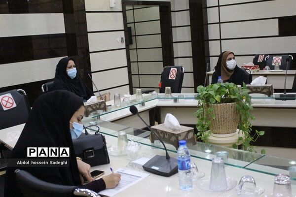 تجلیل ازبرگزیدگان جشنواره الگوی برتر تدریس آموزش و پرورش استان بوشهر