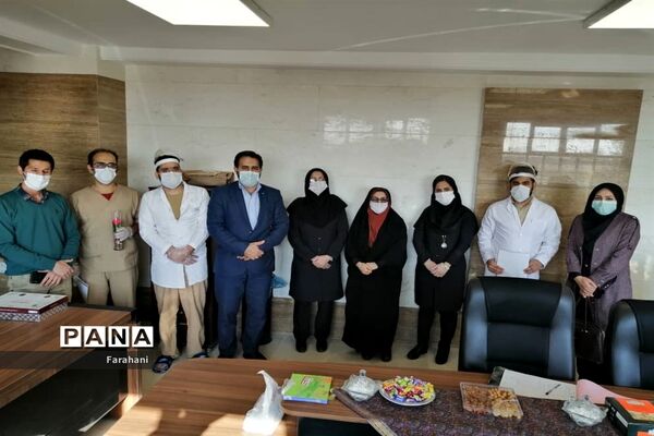 تجلیل از کادر درمان مراکز بهزیستی ورامین
