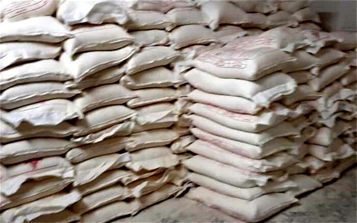 انبار غیرقانونی آرد حمایتی در زابل شناسایی شد