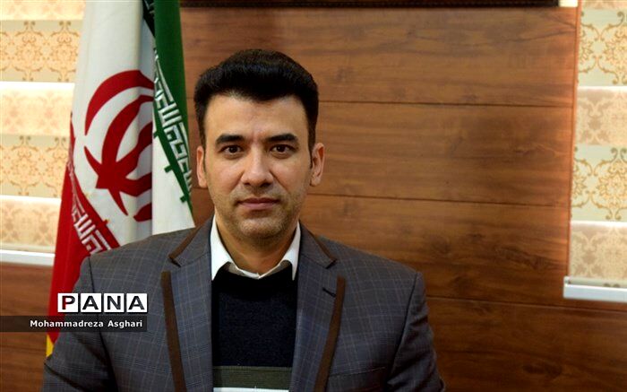 عدل لاله:  ایجاد حس همدلی در مدرسه، ضامن موفقیت حوزه پرورشی است