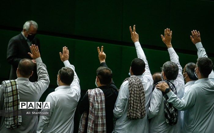 استادان و مدرسان حوزه علمیه می‌توانند در انتخابات ریاست‌جمهوری ثبت‌نام کنند
