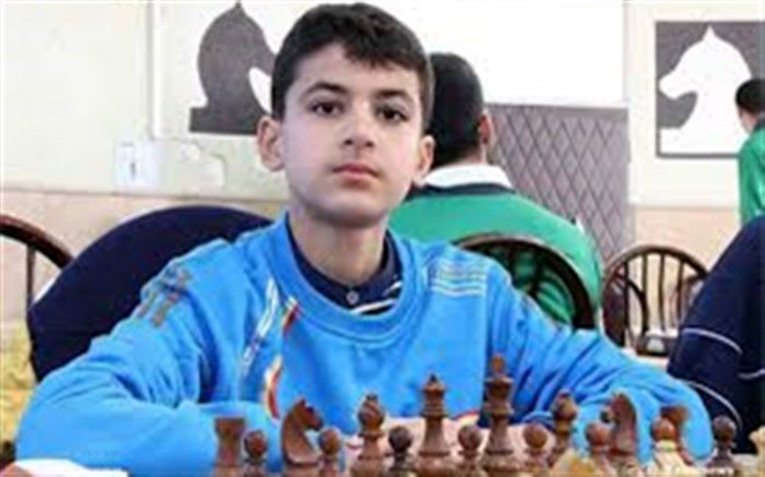 کسب مدال نقره جهانی توسط امیررضا پورآقا بالا شطرنج باز آذربایجان شرقی