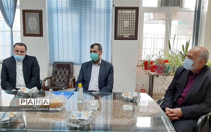 تقدیر از نماینده تولیدمحتوای قرآن، عترت و نماز منطقه ۱۱