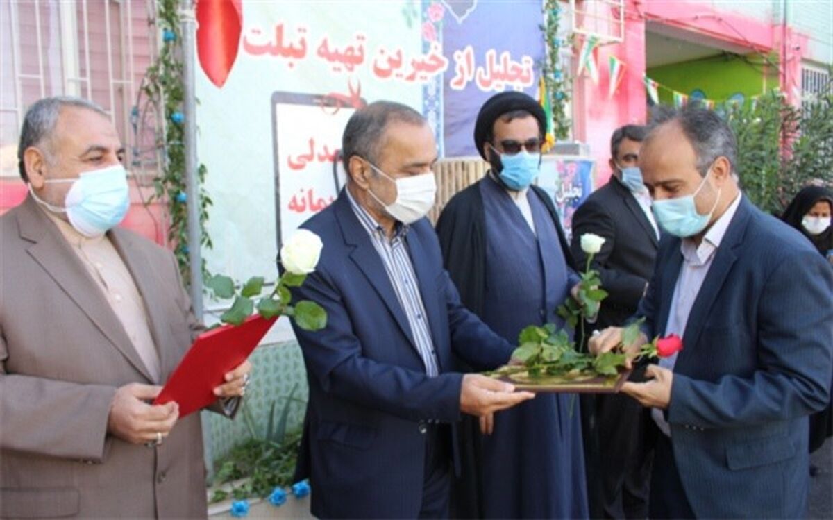 تجلیل از خیرین تهیه تبلت شهرستان بوشهربرگزار شد