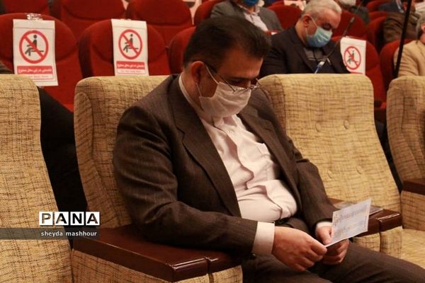 برگزاری جشنواره ترنم مهر در اداره‌ کل آموزش و پرورش شهرستان‌های استان تهران