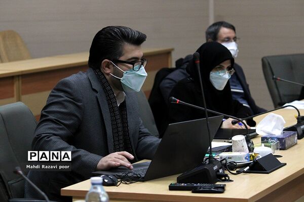 جلسه بررسی راه‌های انسداد مبادی بی سوادی با شرکاء آموزش و پرورش