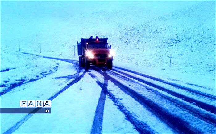 برف روبی و بازگشایی راه ارتباطی ۵۴۲ روستای اردبیل