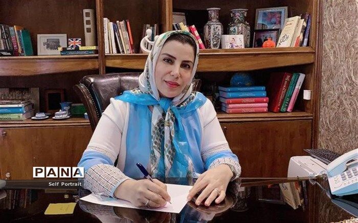 آذرتاش: شاد بودن باعث افزایش قدرت بهره‌وری مغز می‌شود