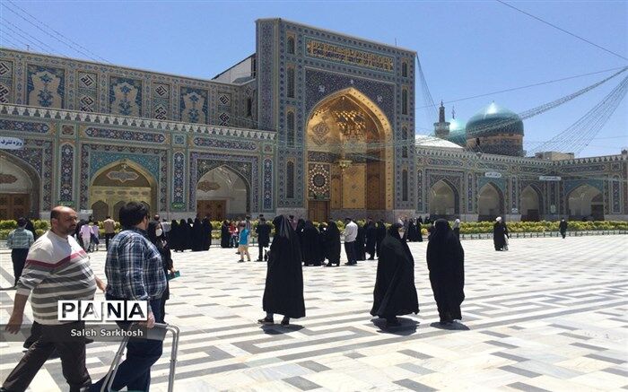 روضه منور امام رضا (ع) روی زائران گشوده شد