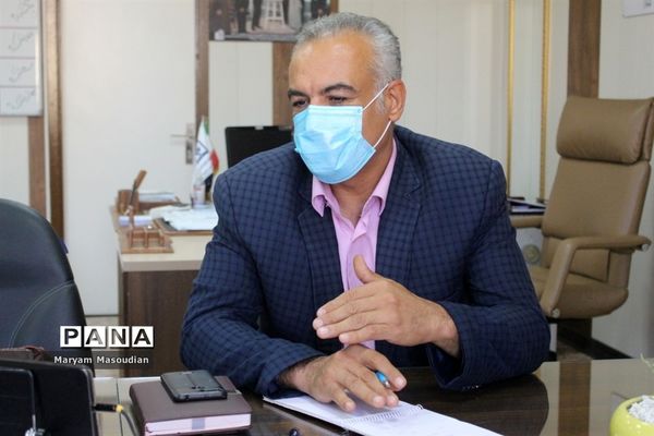 برگزاری کارگاه توانمندسازی کارکنان، والدین و دانش آموزان