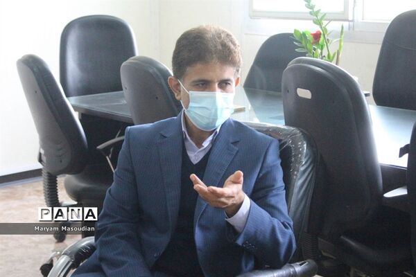 وبینار آموزشی تغذیه مناسب برای پیشگیری از چاقی و لاغری دانش‌آموزان استان بوشهر