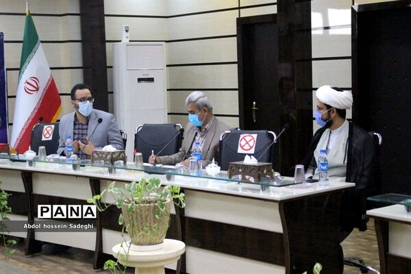 جلسه کمیته فرهنگیان و دانش‌آموزان ستاد دهه فجر استان بوشهر