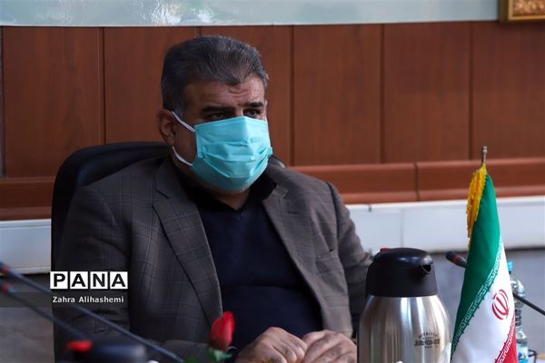 نشست هم‌اندیشی مدیریت فوریت‌های روانی-اجتماعی دانش‌آموزان