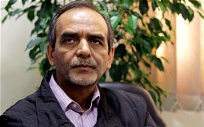 محسن علی‌اکبری:«روزهای ابدی» نگاهی ریشه‌ای و موشکافانه به برهه‌ای از انقلاب دارد