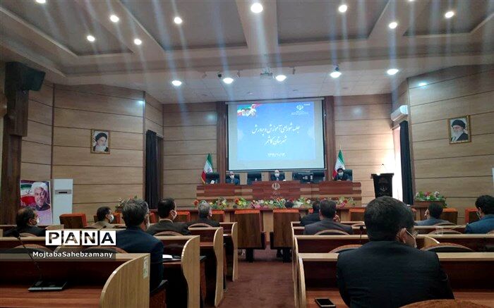 باید به دانش آموزان بازمانده از تحصیل توجه ویژه داشت